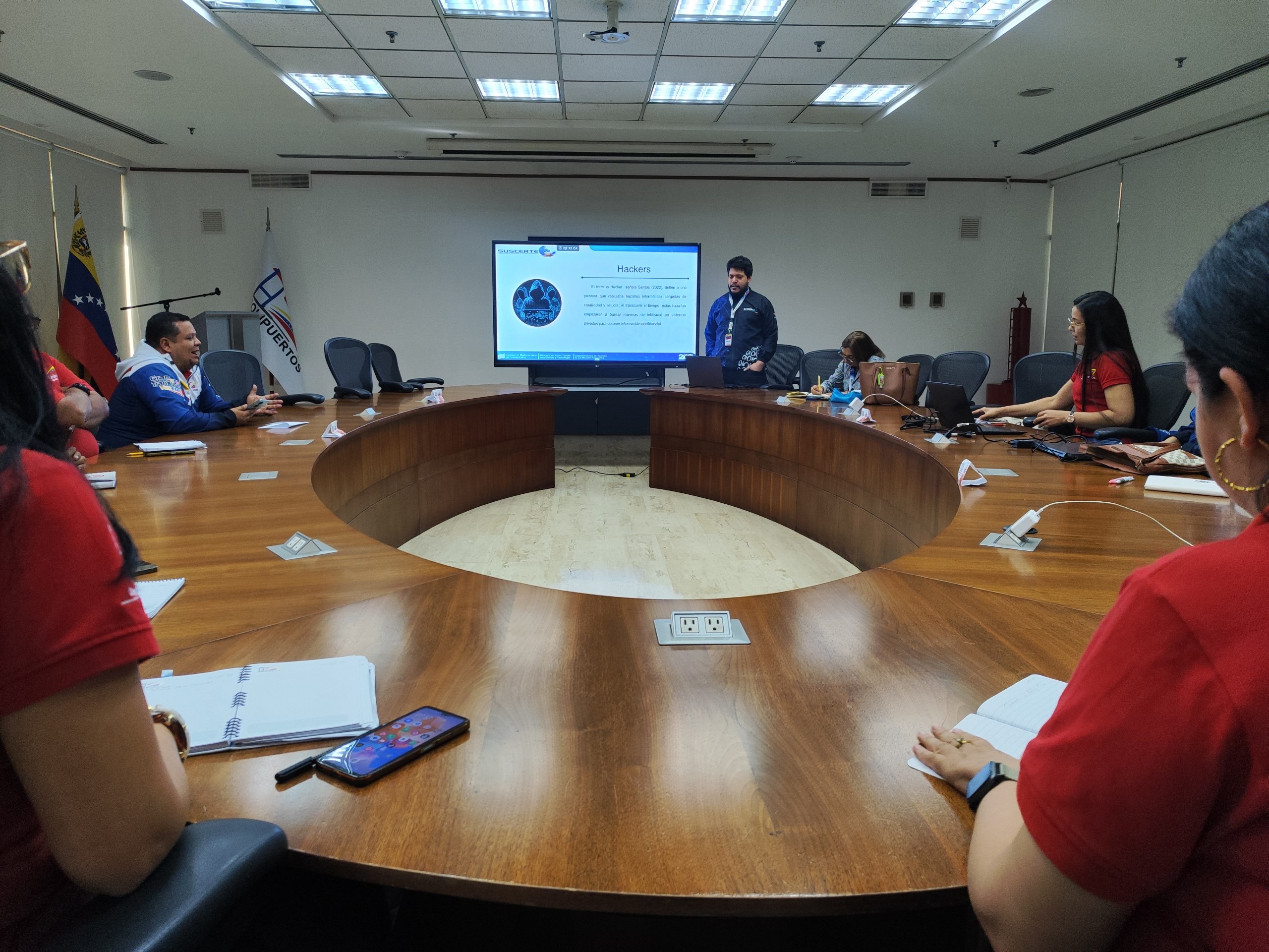 Suscerte fortalece las capacidades de Bolipuertos en seguridad informática mediante curso de hacking ético